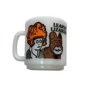 Vintage 1975 Little Orphan Annie Milk Glass Mug